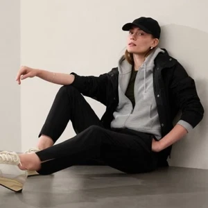 Athleta Brooklyn mittelhohe Knöchelhose Damen 14 Stretch UPF 40 #198671 Übergröße - Bild 1 von 10