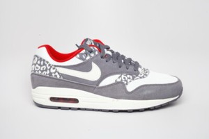 leopard air max 1