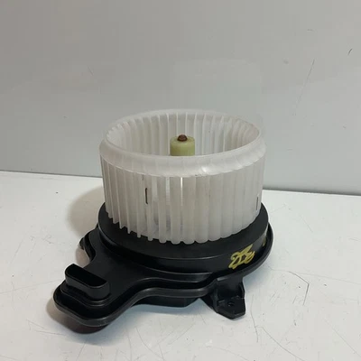 2019-2025 CADILLAC XT4 HVAC AC CLIMATE HEATER BLOWER FAN MOTOR OEM Foto 1 de 3