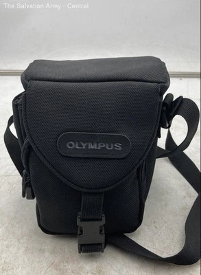 Olympus Camedia C-3000 Zoom 3.3 Megapixel Point & Shoot Digital Camera In Case - Image 1 of 4