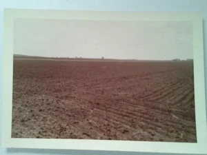 Estampe standard originale d'une scène de paysage agricole labourée grande ouverte - Photo 1 sur 2