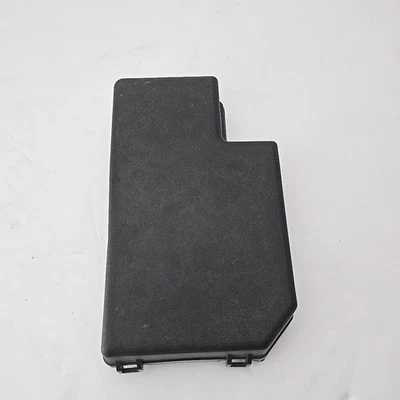 2007 - 2012 Toyota Rav4 Engine Fuse Relay Box Cover Lid 82662-42171 OEM  - Image 1 of 4