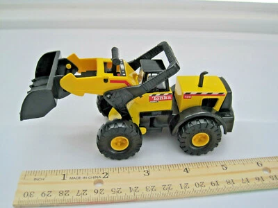 Maisto 1998 Hasbro Diecast Metal and Plastic Mighty Tonka 728 Front Loader 5.5" - Image 1 of 4