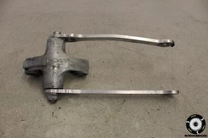 2004 Suzuki GSXR750 REAR DOGBONE SHOCK LINKAGE LINK BRACKET GSXR 750 04 - Picture 1 of 8
