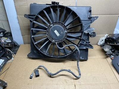 Jaguar XF 2009 4,2 motor refrigeración radiador ventilador motor 2W93-8C607-BK OEM AK2403322 Foto 1 de 4