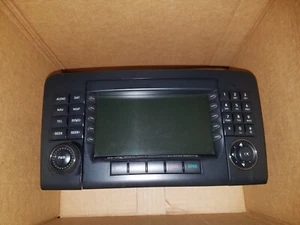 2006 TO 2008 MERCEDES W164 GL450 ML500 HEAD UNIT COMMAND NAVIGATION RADIO CD OEM - Picture 1 of 15