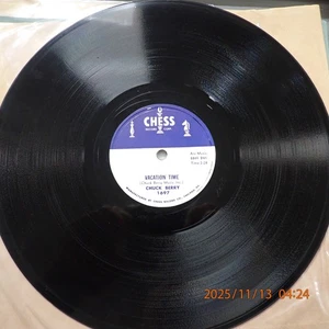 78 E+/N-  Chuck Berry ‎Chess 1697 Beautiful Delilah / Vacation Time - Picture 1 of 2