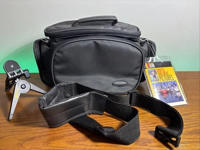 NEW Vintage Kodak Gear Camera Camcorder Zip Pouch Carry Bag & Mini Tripod *READ* - Image 1 of 4
