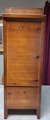 Nuevo BestNest Premium BAT HOUSE Marrón Oscuro 65 Murciélagos Montaje Superficial Vertical Foto 1 de 4