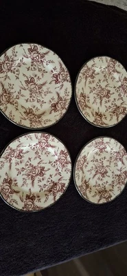 4 Wood And Sons Dessert Plates Roses 7 3/4 Inch - Image 1 of 2