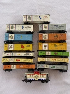 HO Scale Train 13 Colonies 1776 Coal Caboose Box Cars Bicentennial Vintage - Picture 1 of 12