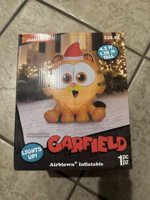 Baby Garfield with Santa Hat Airblown Inflatables Yard Decoration 4.2 ft NEW - Image 1 of 3