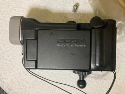 ZOOM zoom handy video camera recorder Q4n - Image 1 of 4