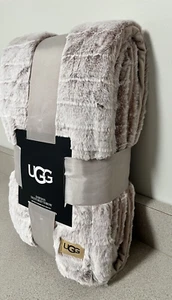 UGG Dawson Coperta Colore Scogliera in Pelliccia Finta Testurizzata Ultra Morbida Tiro 50x70 NUOVA - Foto 1 di 7