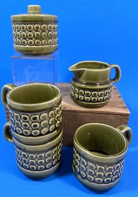 Середина века современный винтажный ретро авокадо зеленый глазурь сахара, сливочник и 3 кофейные чашки - Изображение 1 из 4