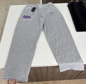 Men's Nike Standard Fit Open Hem Fleece Lined Sweatpants ASA Tennis Emblem NEW - Picture 1 of 9