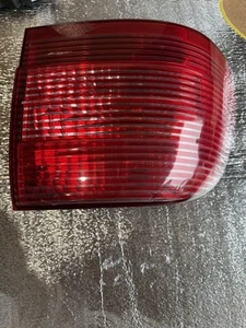2003-2006  Porsche Cayenne S 4.5L Tail Light side  right OEM 7L5945247 - Picture 1 of 4