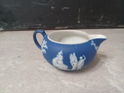 Antiguo servicio de té azul oscuro Wedgwood Creamer Jasperware hecho en Inglaterra Foto 1 de 4