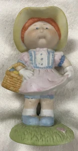 Cabbage Patch Doll Figurine 1985 Edition Xavier Roberts "In Your Easter Bonnet"- - Picture 1 of 9