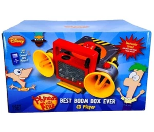 Disney pf500b boombox cd player Works With Batteries Not Cable Phineas and Ferb - Picture 1 of 9