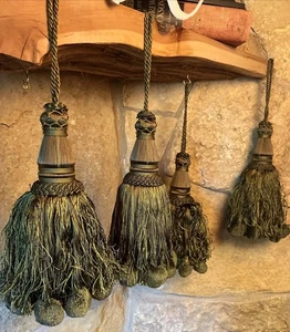 Set Of 4 Large Tassels Drapery/Curtain Tie Backs Green Rope Decor - Picture 1 of 7