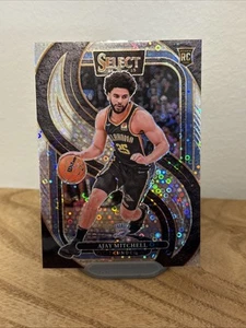 2024-25 Panini Select Premiere Ajay Mitchell Disco Rookie #194 - Afbeelding 1 van 2