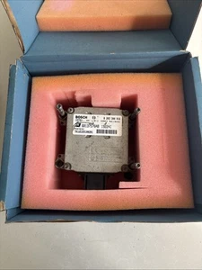 Genuine Mopar Grand Cherokee Adaptive Speed Control Module Sensor 68137576AB - Picture 1 of 2