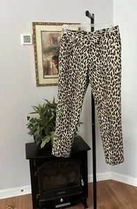 New Directions pants Size 8 Chino stretchy skinny ankle length Mid-rise Leopard - Picture 1 of 7