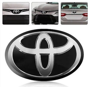 TOYOTA COROLLA 2017 2018 2019 Emblem Front Grille Logo - Picture 1 of 3