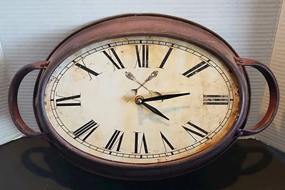 Stonebriar Rustic Farmhouse Oval Battery Metal Wall Clock Kitchen Distress Look - Image 1 of 4