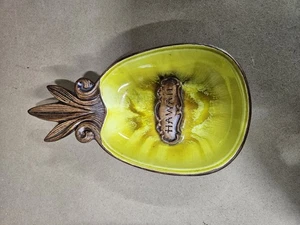 Vintage Treasure Craft Of Hawaii Maui Yellow Pineapple Trinket Dish Spoon Rest - Foto 1 di 9