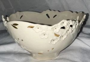 "Cherry Blossom" pierced Bowl ~Lenox 24kt Gold Trim ~White~ - Picture 1 of 15
