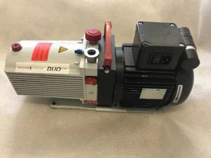 BOMBA DE VACÍO PFEIFFER DUO 11 PK D59 712 C - Imagen 1 de 8
