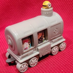 4" MINIONS Despicable Me TRAIN Car #3 Action Figure happy meal toy 2017 holiday - Picture 1 of 19