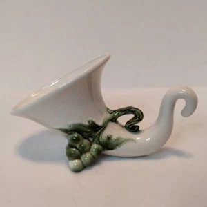 Tokay Hull Pottery Cornucopia White Grape Planter Vase Ceramic 1940s-60s - Picture 1 of 14