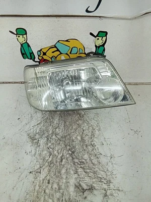 Faro Mercury Mariner 2006, lado del pasajero (RF)  Foto 1 de 3