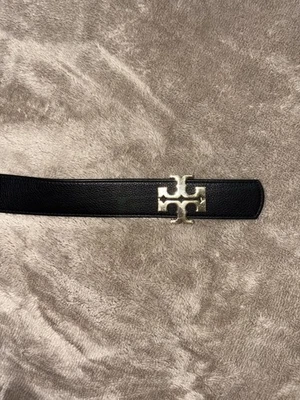 Tory Burch 56644 1 1/2" Reversible Leather Belt - Black/Gold - Image 1 of 4