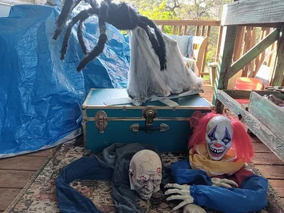 Lote Animatronic Criaturas Halloween, Araña Saltadora, Payaso, Zombi Sin Cajas Foto 1 de 4