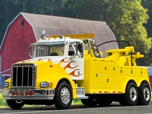1/64 SPECCAST YELLOW/WHITE W/ FLAMES 385 PETERBILT WRECKER TOW TRUCK - Picture 1 of 6