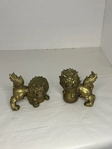 Vintage Pair Chinese Brass Feng Shui Foo Dog Guardian Lion Beast Statues - Picture 1 of 4