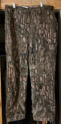Gamehide men's heavy camo brown hunting pants 42 x 33L - Image 1 of 3