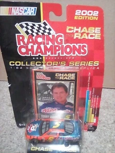 2002 Racing Champions 1:64 Chase the Race Kelloggs Terry Labonte #5 *NEW* - Picture 1 of 3