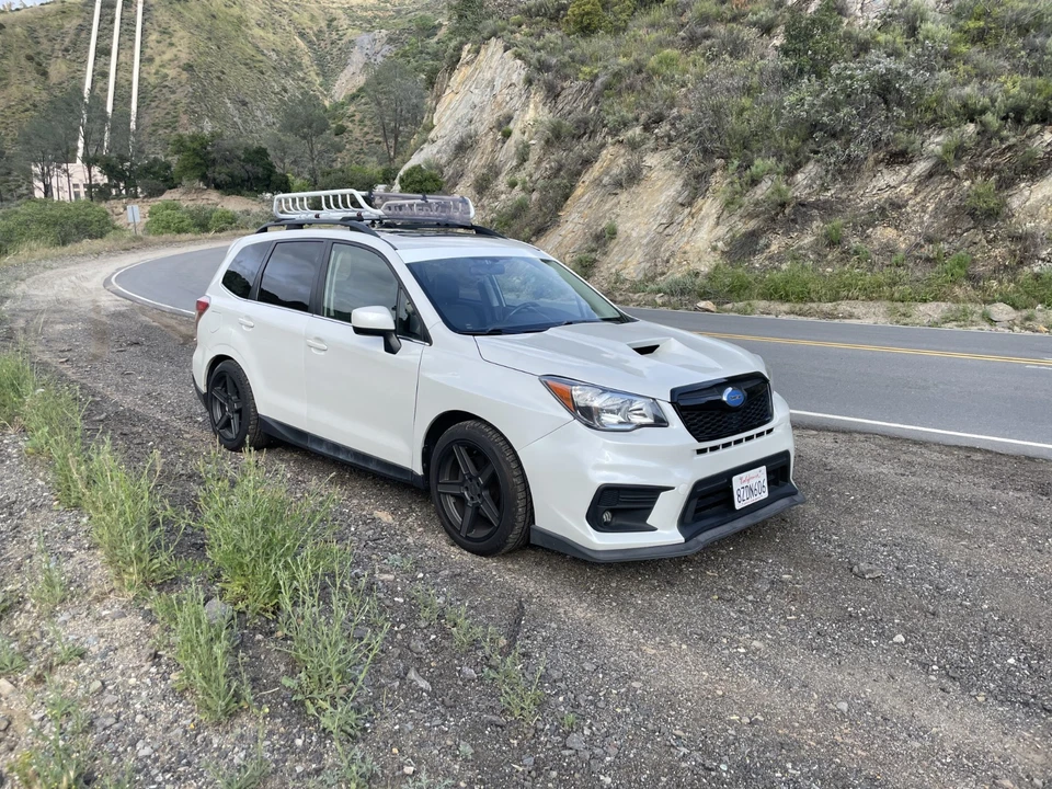 2014 Subaru Forester XT Premium - Изображение 1 из 4