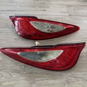 2007-2008 Toyota Solara Tail lights With Bulbs Tested Working Left And Right - Picture 1 of 16