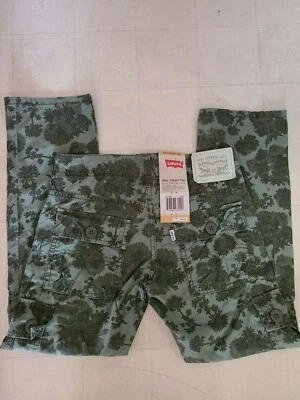Levi's 511 Slim Cargo Floral Pant for Girls Olive Green 8/12/16 Regular -NWT $44 - Image 1 of 2