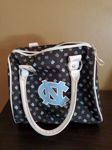 North Carolina Tar Heels Purse Cover