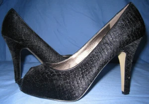CIRCA JOAN DAVID Livia Peep Toe VELVET Pump Heel Shoe Women's 8.5 - Picture 1 of 3