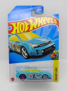 6414 HOT WHEELS CARTE US / ART CARS 2023 / 83/250 FORD FOCUS - Picture 1 of 1