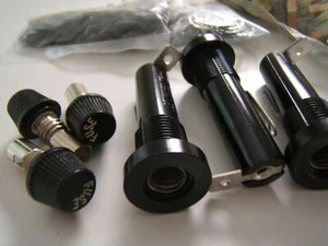 3 LITTELFUSE 342001 FUSE HOLDER.3AG 1/4 X 1-1/4”15A-250V PANEL MOUNT. NEW UNUSED - Picture 1 of 3