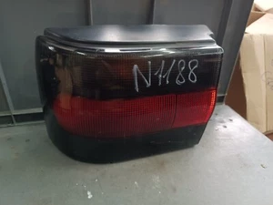 Originale Renault 19 II Luce Posteriore SX 7700815979 Hella 2VP006736-01 Hella - Foto 1 di 5